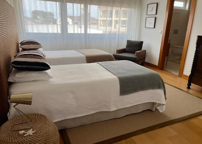 Moradia Exclusiva Junto Ao Mar *